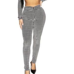 Naked wardrobe leggings